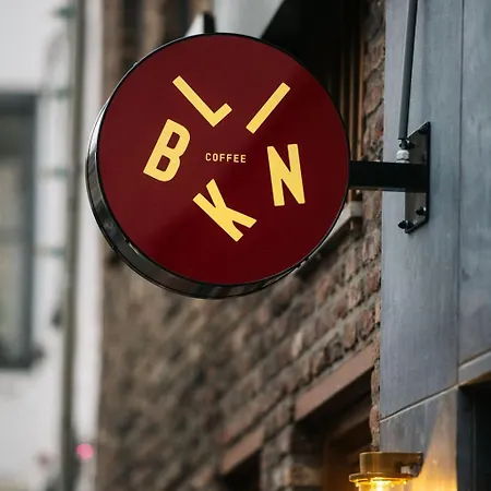Blink Hotel *